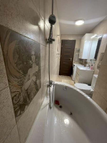 Unirii, Decebal, Rond Alba Iulia